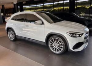 Mercedes-Benz AMG LINE 2023